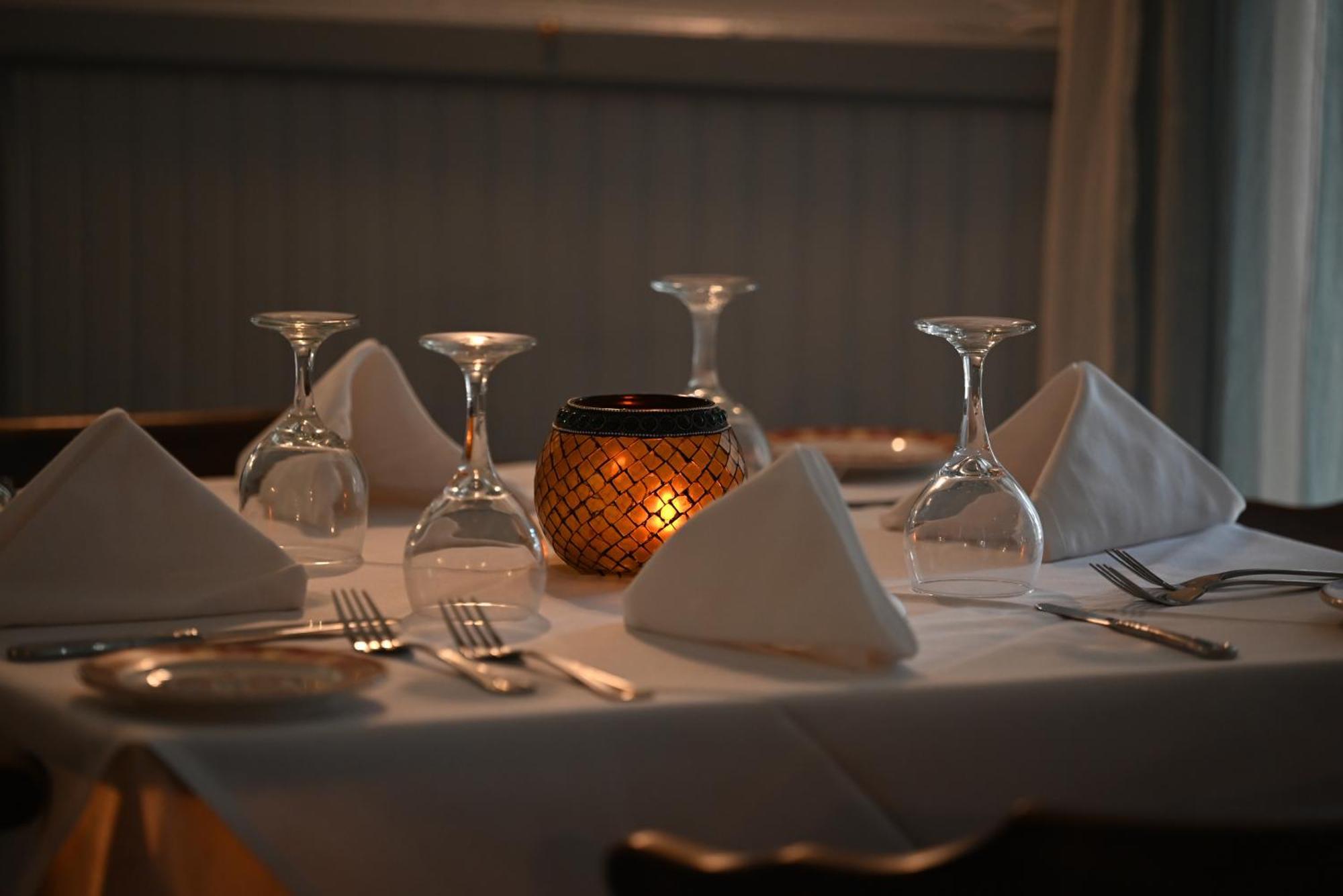 La Perla Restaurant & Country Inn Averill Park 外观 照片
