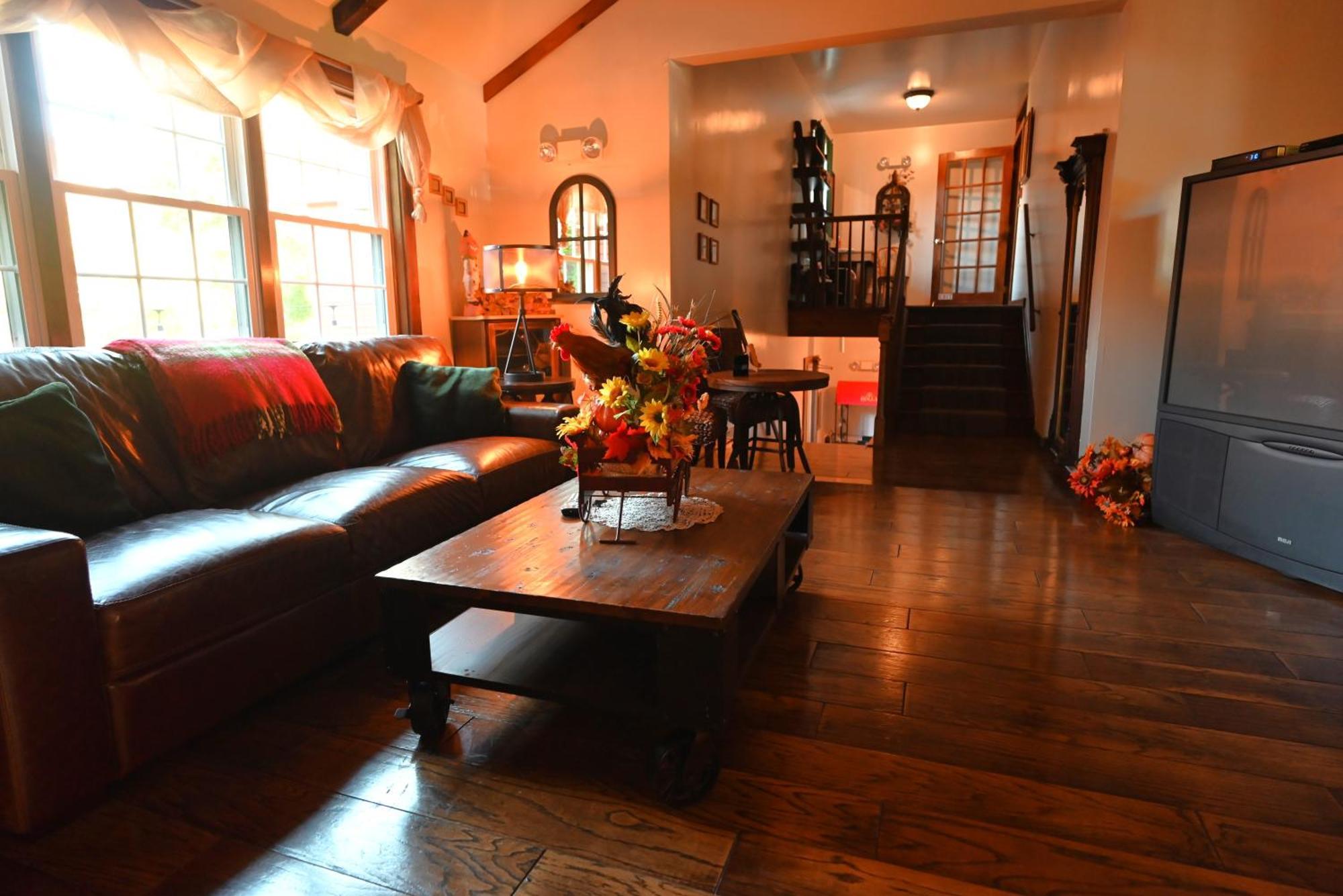 La Perla Restaurant & Country Inn Averill Park 外观 照片
